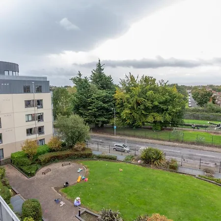 Guestready - Royal Canal Park Chic Getaway * Dublin