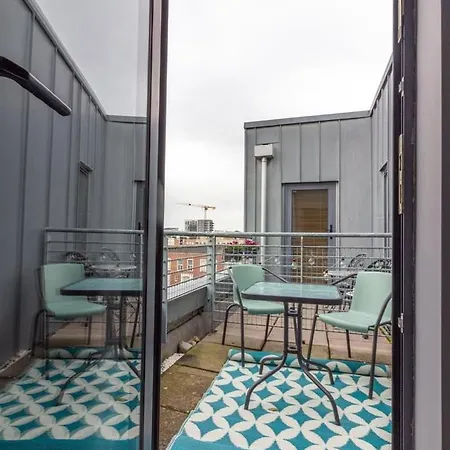 Lägenhet Guestready - Royal Canal Park Chic Getaway *