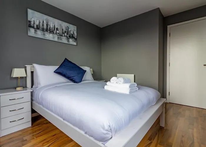 Апартаменты Guestready - Royal Canal Park Chic Getaway *